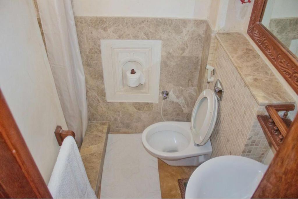 Beytsalam Bed & Breakfast Ламу Екстериор снимка